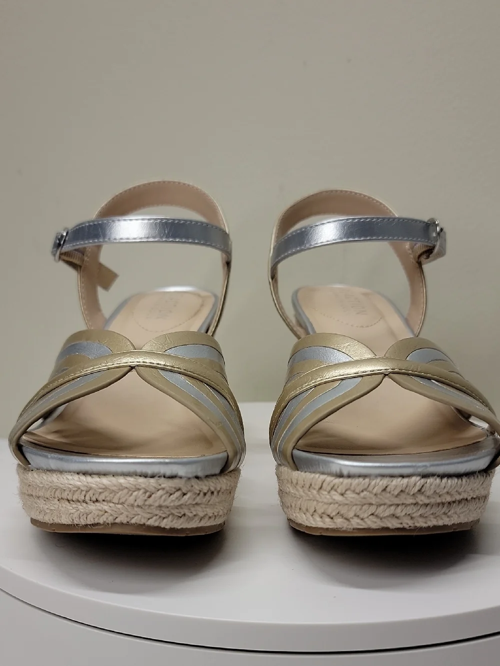 Kenneth Cole NEW IN BOX Metallic Gold and Silver Espadrille Wedge Sandal Sz 6.5